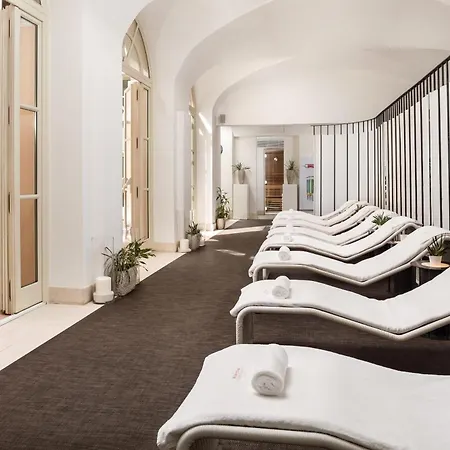 Agrippina Gran Melia - The Leading Of The World Отель Рим